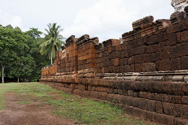 29-Prasat Sdok Kok Thom (2009)-008
